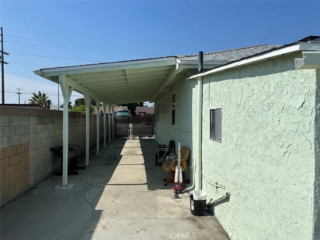 10842 Saticoy Street, Sun Valley, California 91352 home-pic-4