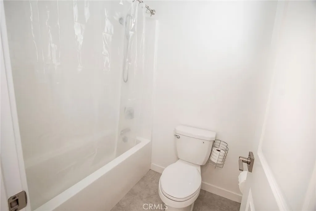 27136 Purple Sage Court, Valencia, California 91381 home-pic-29