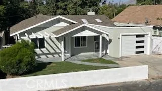3943 Ridge Road, Riverside, California 92501 home-pic-0