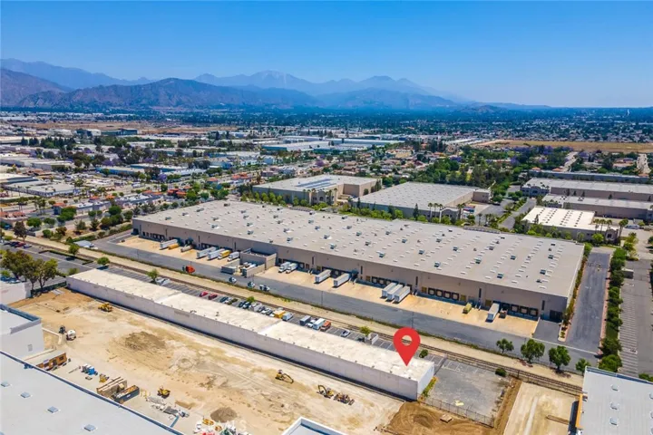 15562 Azusa Canyon Road D & E, Irwindale, California 91706