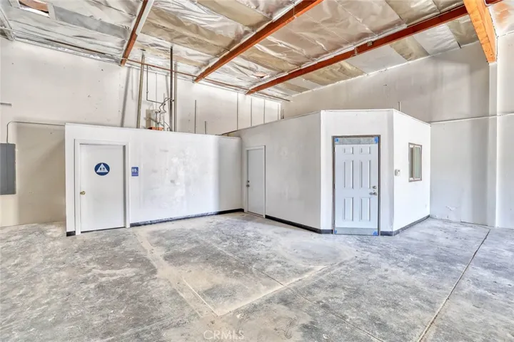 15562 Azusa Canyon Road D & E, Irwindale, California 91706