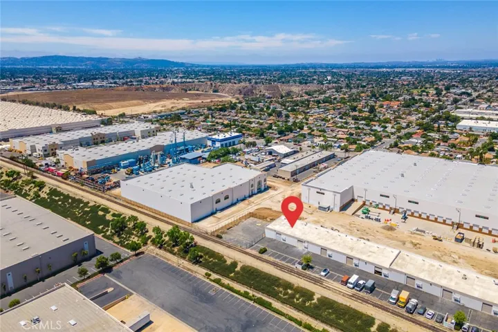 15562 Azusa Canyon Road D & E, Irwindale, California 91706