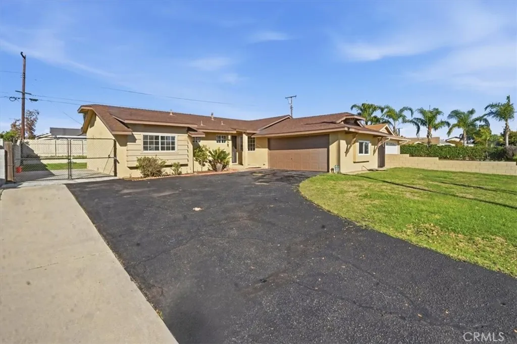 1512 W 6th Street, Ontario, California 91762 home-pic-1