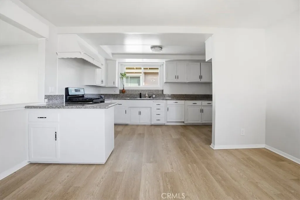 1512 W 6th Street, Ontario, California 91762 home-pic-14