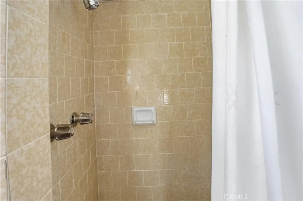 1512 W 6th Street, Ontario, California 91762 home-pic-29