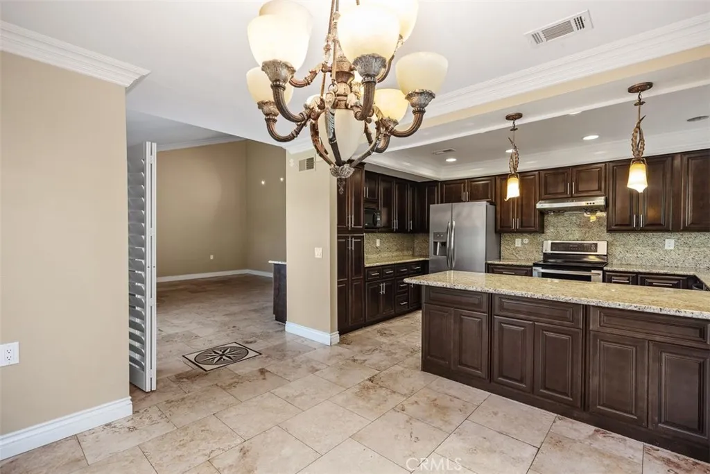 5011 Duverney, Laguna Woods, California 92637 home-pic-23