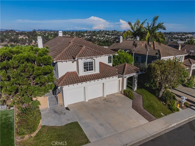26742 Bridlewood Drive, Laguna Hills, California 92653