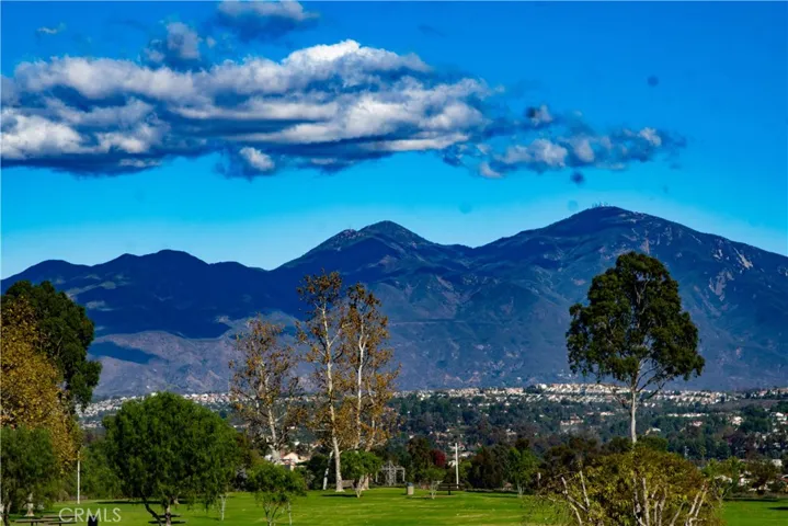 26742 Bridlewood Drive, Laguna Hills, California 92653