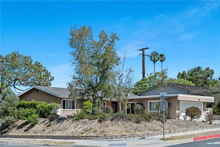 28855 Cedarbluff Drive, Rancho Palos Verdes, California 90275