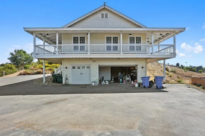 5 car tandem garage or 3 car garage with workshop