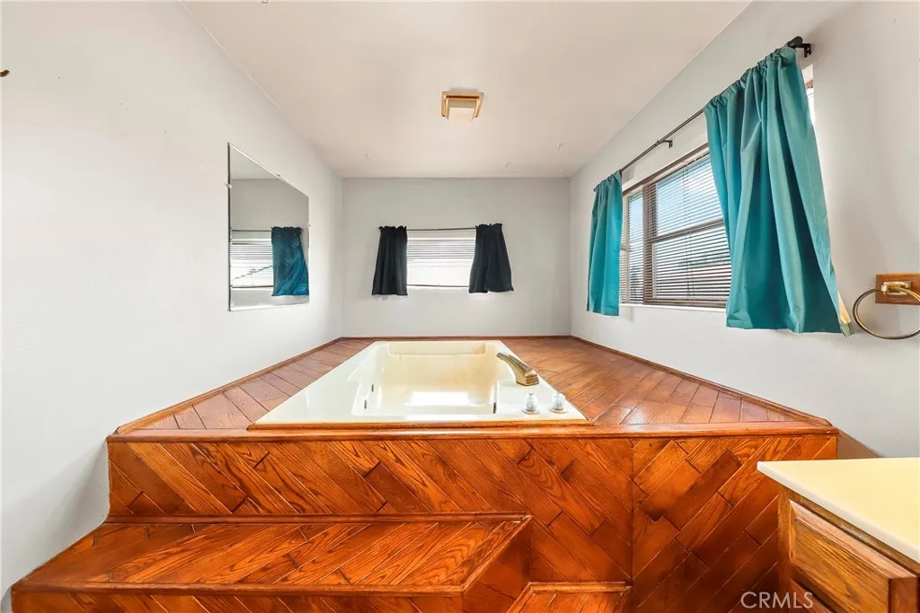 4636 E Avenue H, Lancaster, California 93535 home-pic-19