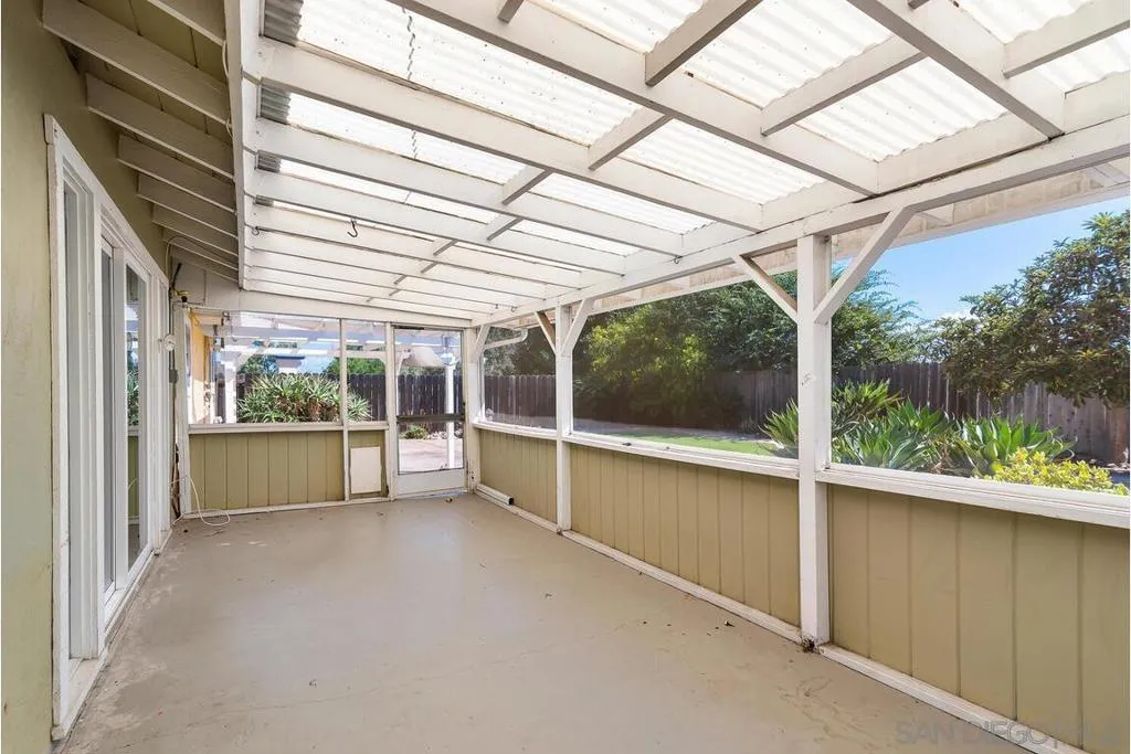 , San Diego, California 92119 home-pic-28