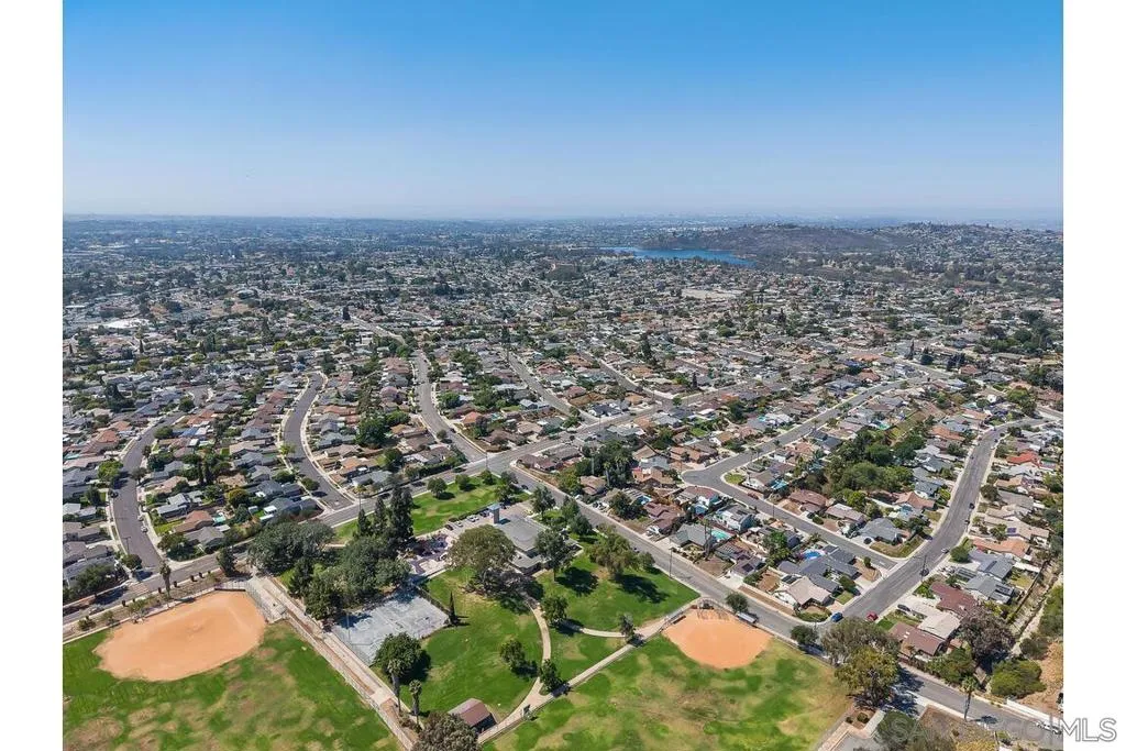 , San Diego, California 92119 home-pic-41
