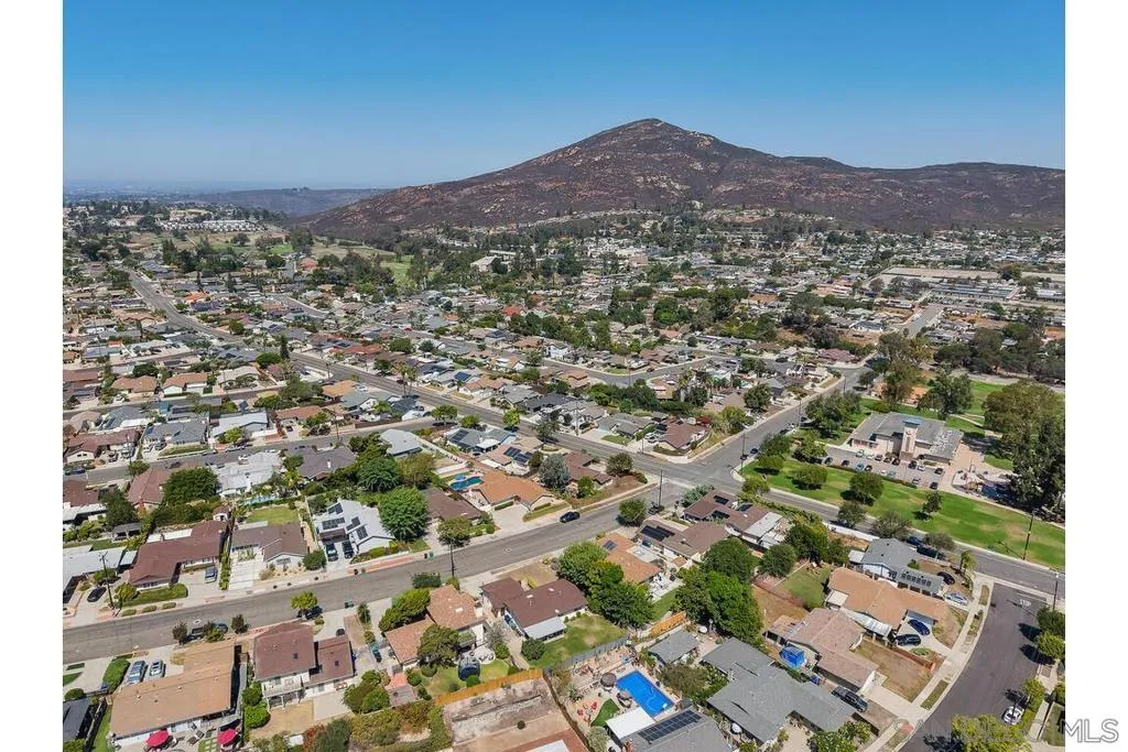 , San Diego, California 92119 home-pic-42