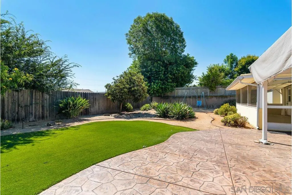 , San Diego, California 92119 home-pic-25