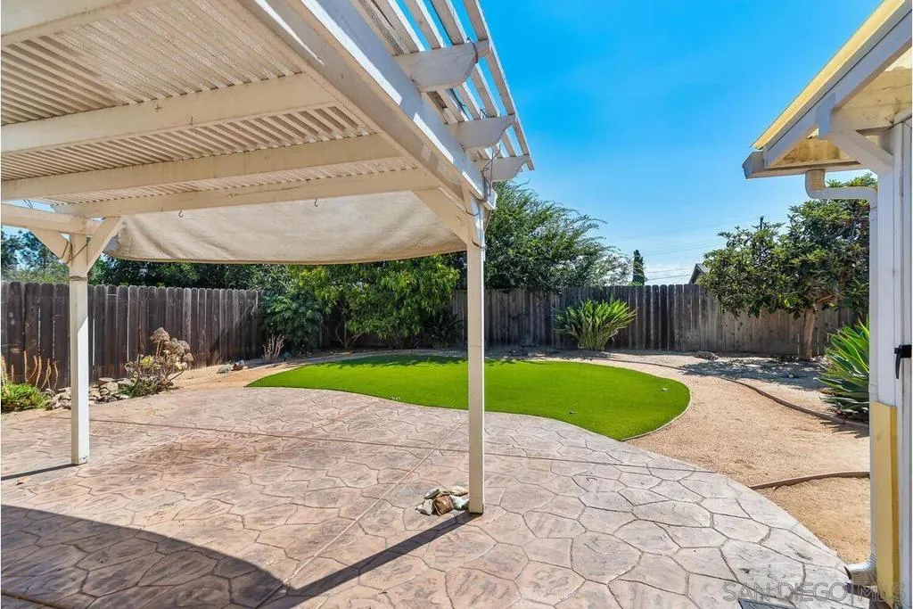 , San Diego, California 92119 home-pic-23