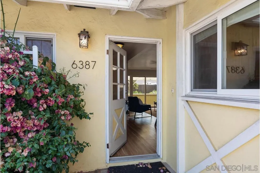 , San Diego, California 92119 home-pic-4