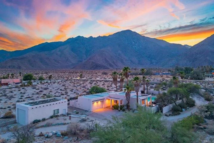 2207 Hoberg Road, Borrego Springs, California 92004