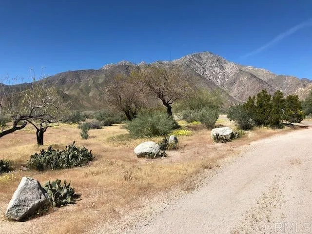 2207 Hoberg Road, Borrego Springs, California 92004