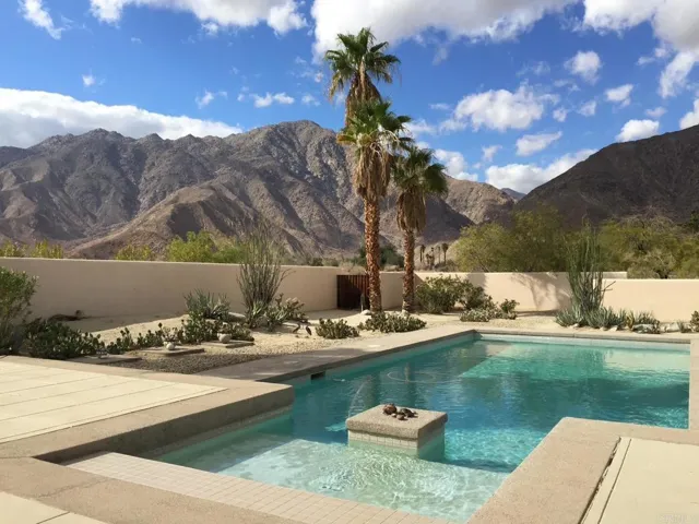 2207 Hoberg Road, Borrego Springs, California 92004