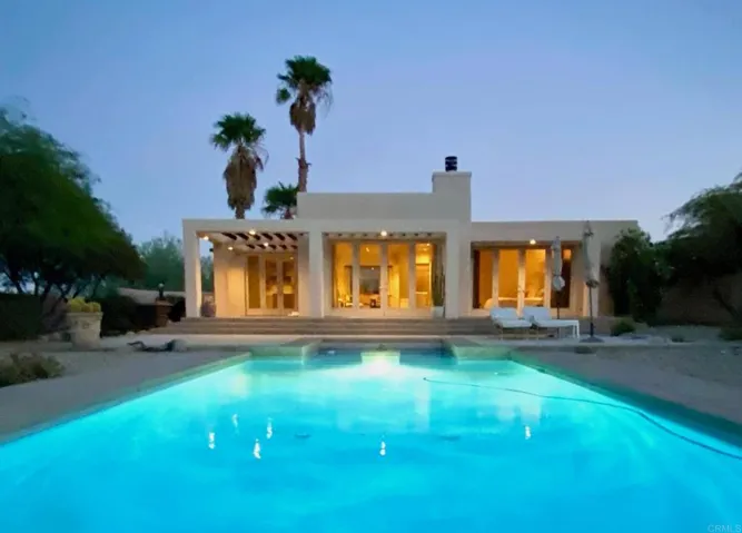 2207 Hoberg Road, Borrego Springs, California 92004