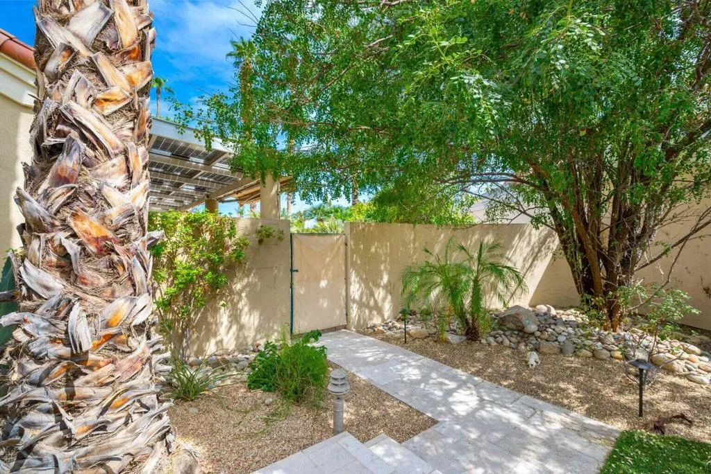 55649 Pinehurst, La Quinta, California 92253 home-pic-52