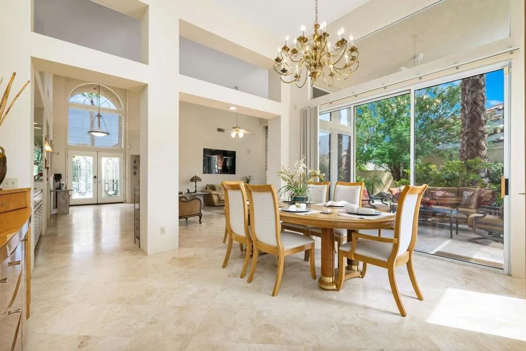 55649 Pinehurst, La Quinta, California 92253 home-pic-16
