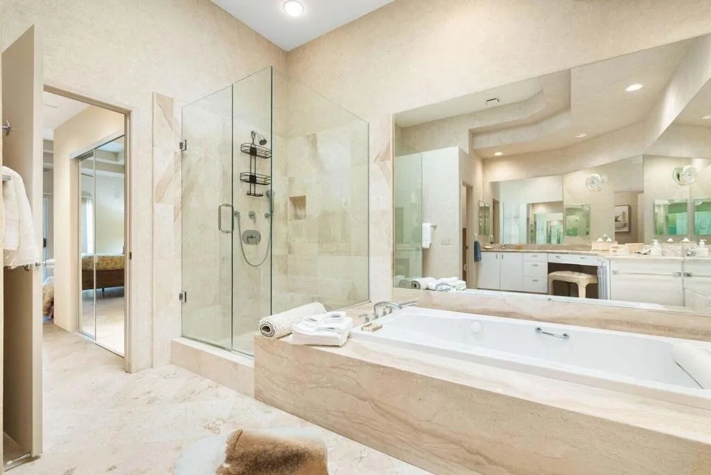 55649 Pinehurst, La Quinta, California 92253 home-pic-43