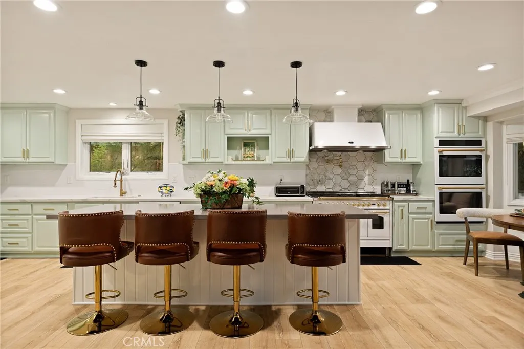 157 Brentwood Drive, Lake Arrowhead, California 92352 home-pic-11