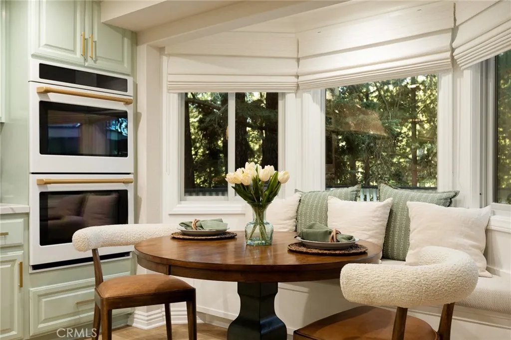 157 Brentwood Drive, Lake Arrowhead, California 92352 home-pic-17