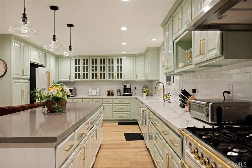 157 Brentwood Drive, Lake Arrowhead, California 92352 home-pic-14