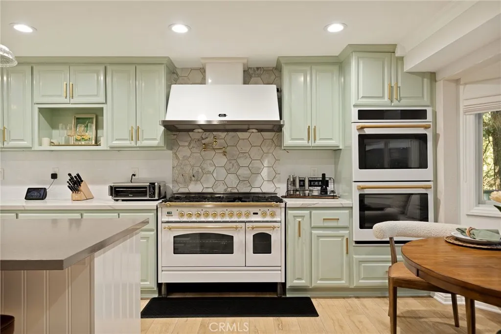 157 Brentwood Drive, Lake Arrowhead, California 92352 home-pic-13
