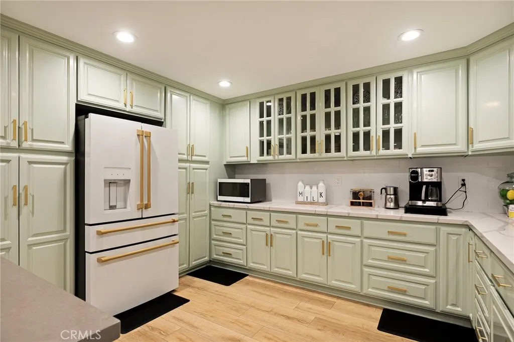 157 Brentwood Drive, Lake Arrowhead, California 92352 home-pic-15