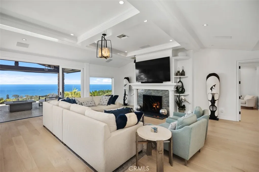 32311 Caribbean Drive, Dana Point, California 92629 home-pic-7