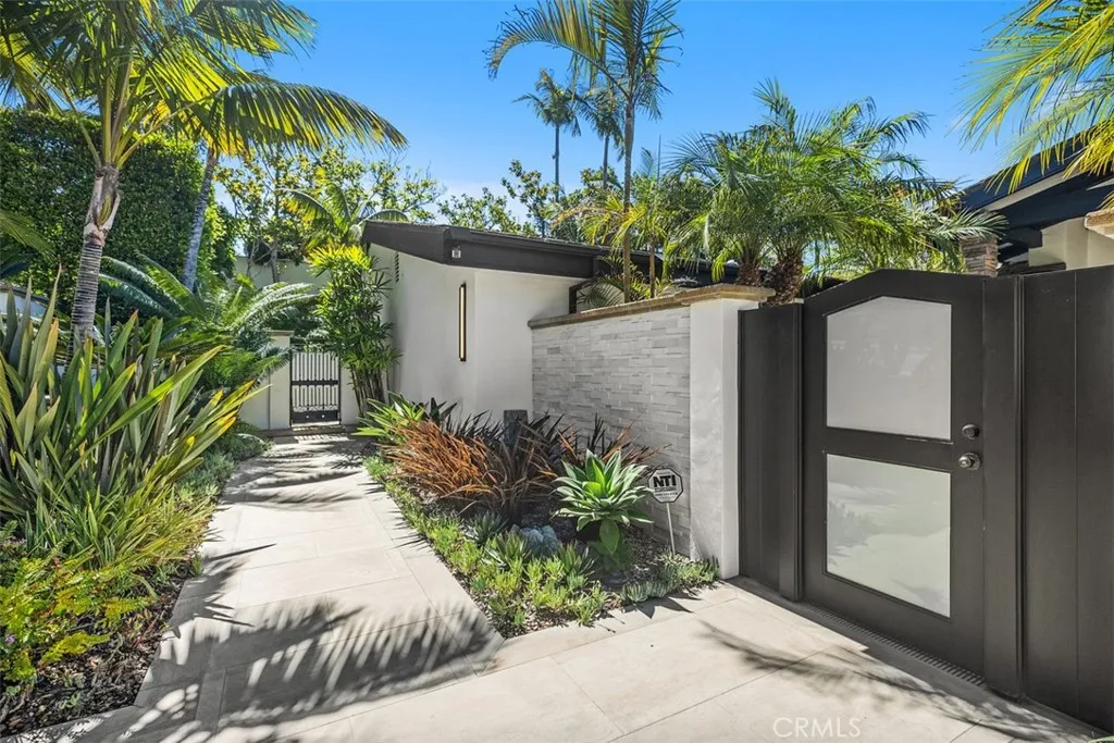 32311 Caribbean Drive, Dana Point, California 92629 home-pic-12