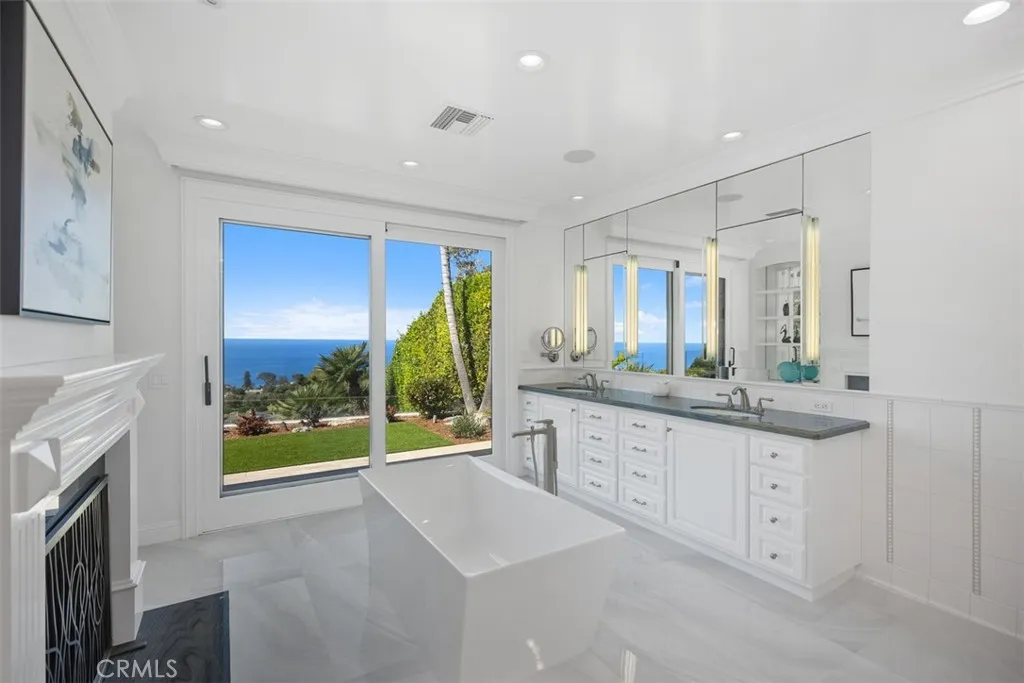32311 Caribbean Drive, Dana Point, California 92629 home-pic-30