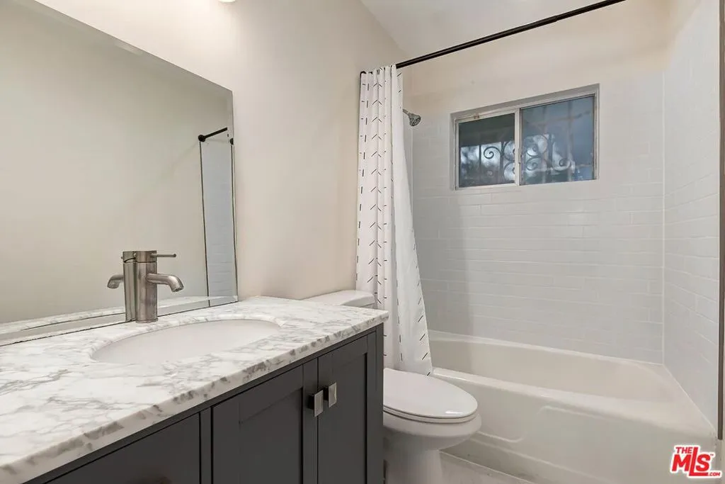 500 Leslie Lane, Beverly Hills, California 90210 home-pic-16