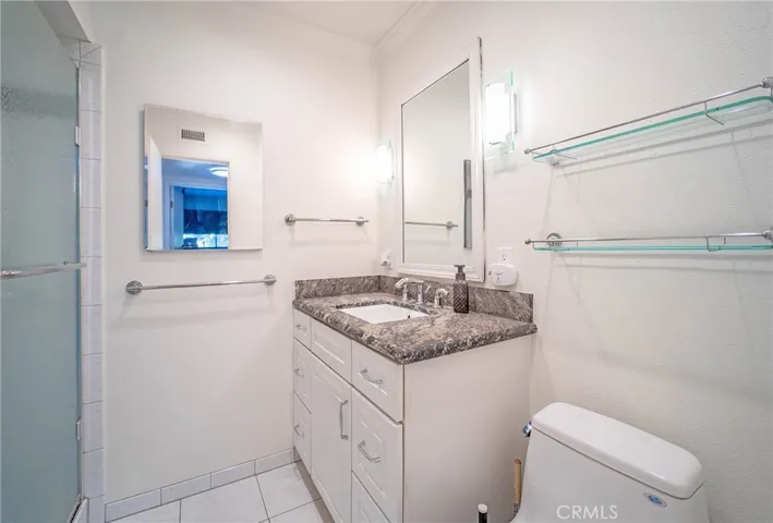 DOWNSTAIRS BATHROOM
