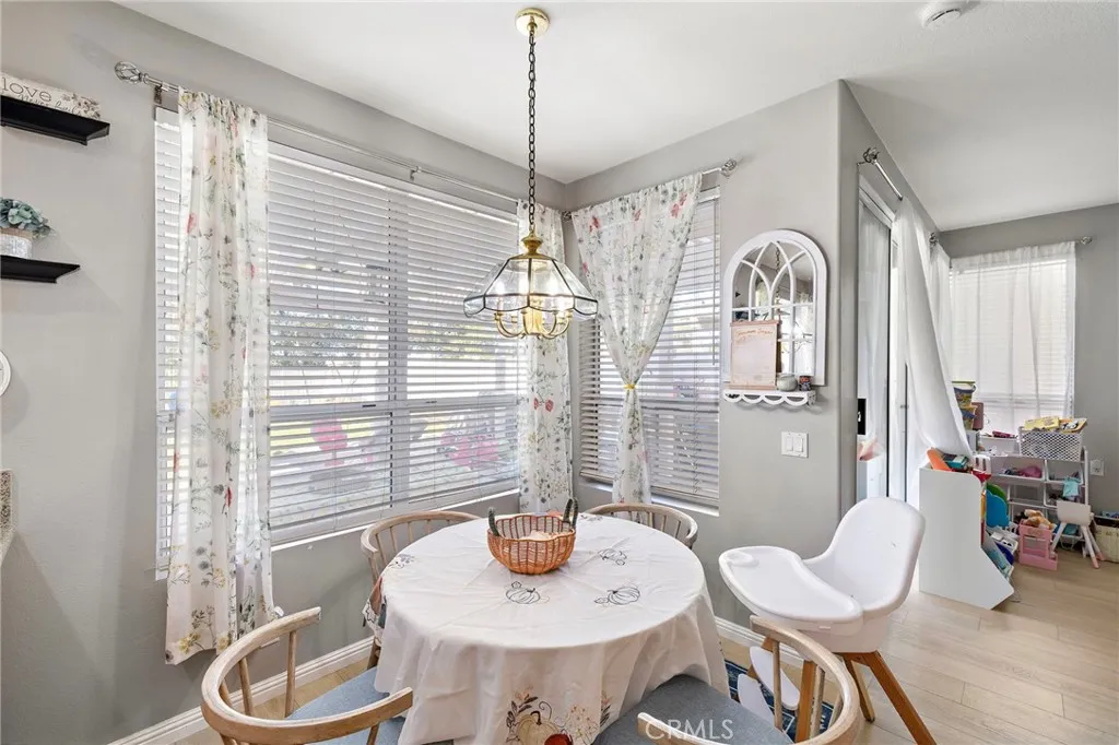 43 El Prisma, Rancho Santa Margarita, California 92688 home-pic-12