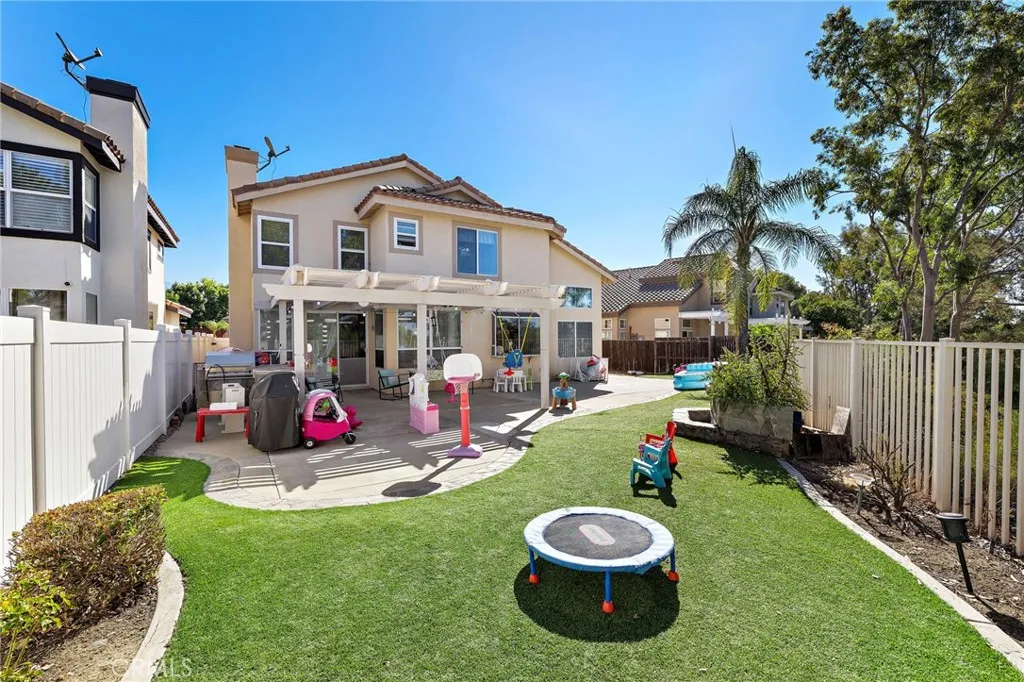 43 El Prisma, Rancho Santa Margarita, California 92688 home-pic-21