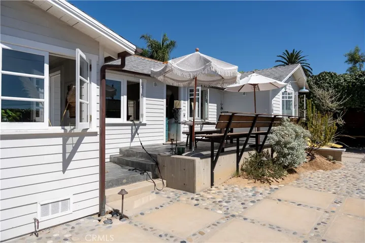 255 Center Street, Laguna Beach, California 92651