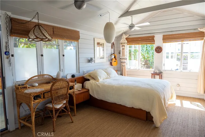 255 Center Street, Laguna Beach, California 92651