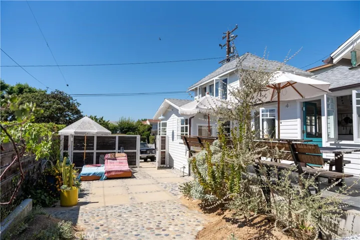 255 Center Street, Laguna Beach, California 92651