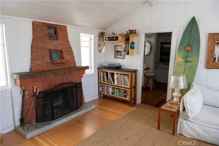 255 Center Street, Laguna Beach, California 92651
