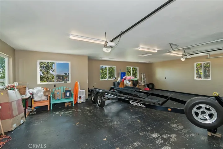 1219 Klondike Drive, Lake Arrowhead, California 92352