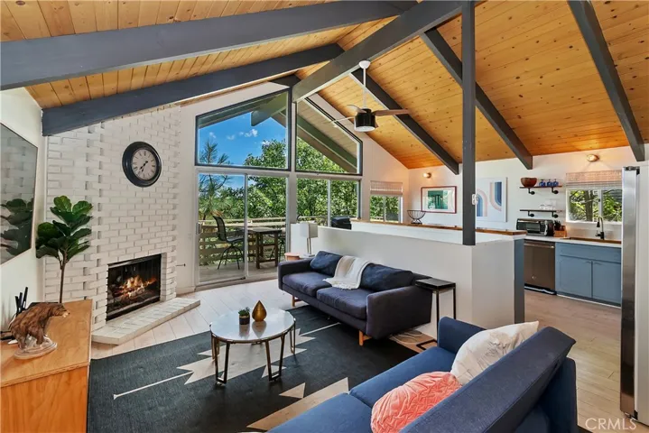 1219 Klondike Drive, Lake Arrowhead, California 92352