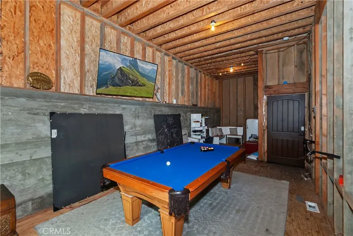 1219 Klondike Drive, Lake Arrowhead, California 92352