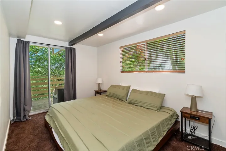 1219 Klondike Drive, Lake Arrowhead, California 92352