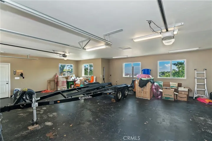 1219 Klondike Drive, Lake Arrowhead, California 92352