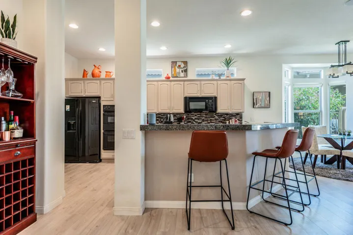 009_009_250606_80411_portobello_drive_in